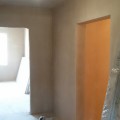 квартира в новострое поштукатурить